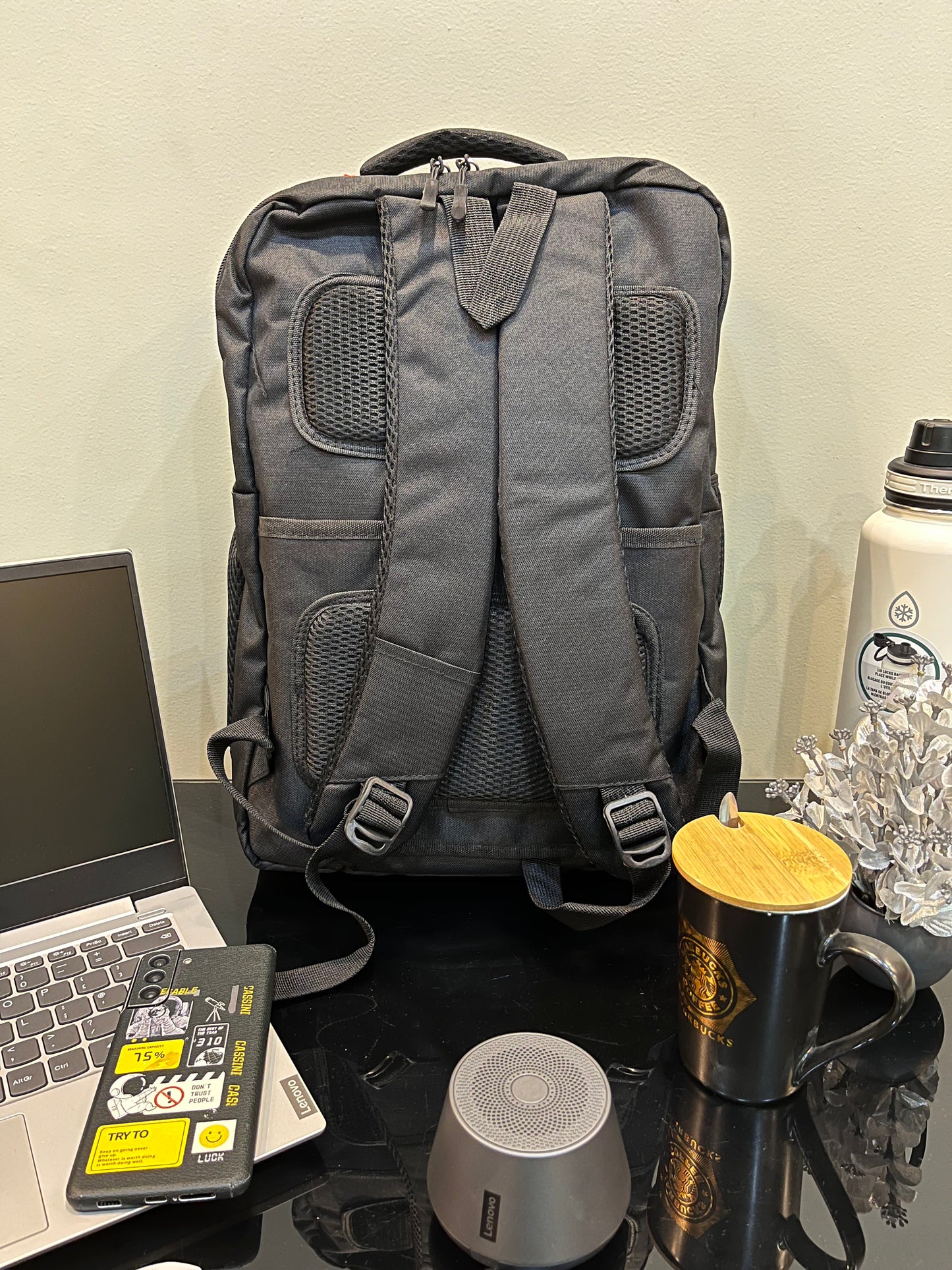 Ultimate Parachute HP Laptop Backpack